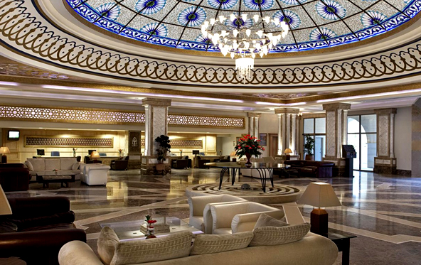 kempinkski-dome-hotel-lobby